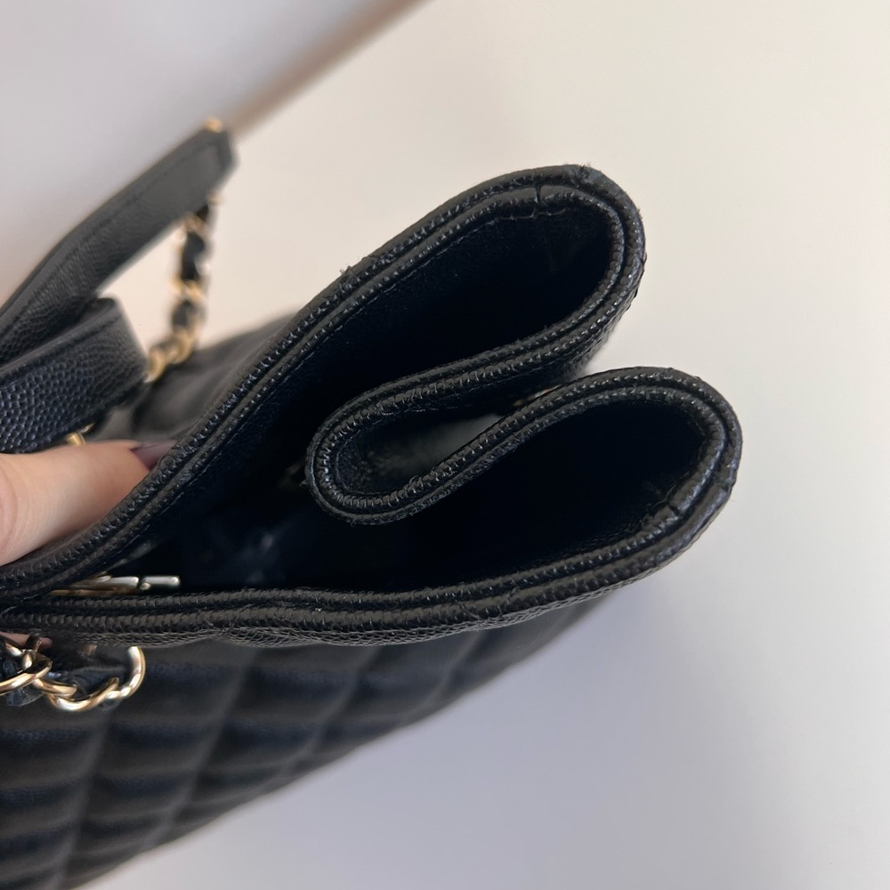 Chanel Timeless Caviar Leather Classic Tote - Picture 14 of 16